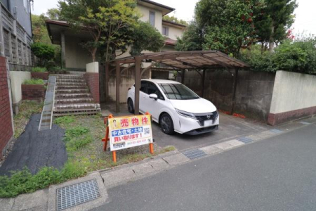 �O�ʓ��H�܂ތ��n�ʐ^ -