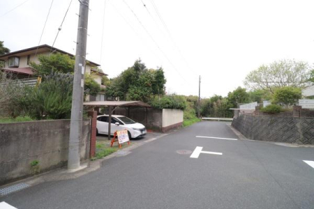 �O�ʓ��H�܂ތ��n�ʐ^ -