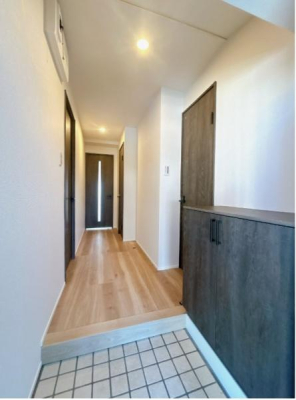 ���̑����� ���ւ���̘L���̗l�q