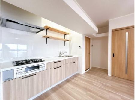 �L�b�`�� �L�b�`���̗l�q�@�L�b�`���͐V�i�I