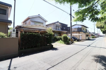 �O�ʓ��H�܂ތ��n�ʐ^ -