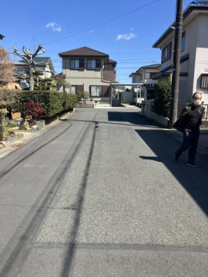 �O�ʓ��H�܂ތ��n�ʐ^ -