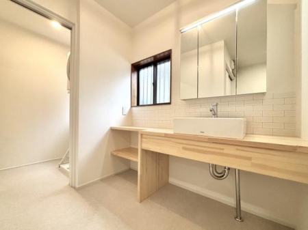 ���ʑ�E���ʏ� -