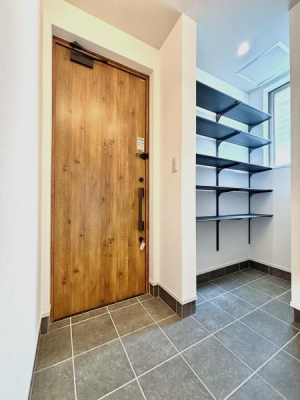 ���� �V���[�Y�N���[�N�̗l�q