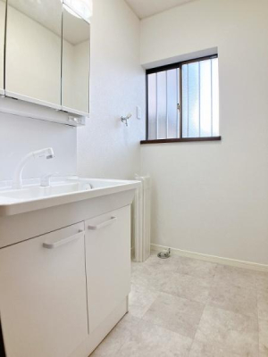 ���ʑ�E���ʏ� -