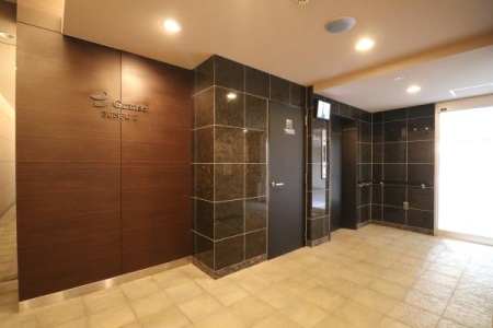 �G���g�����X -