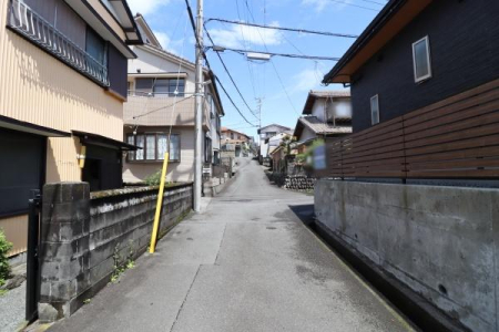 �O�ʓ��H�܂ތ��n�ʐ^ -