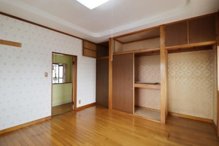 �m�� -