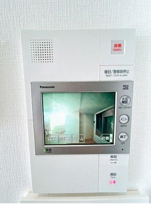 ���̑� ���j�^�[�t���C���^�[�z��