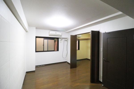 �m�� -