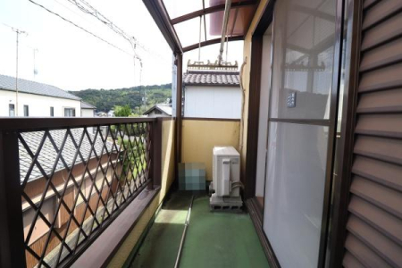 �o���R�j�[ -