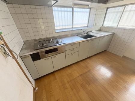 �L�b�`�� ��������+���ʂ����ǂ��L�b�`���X�y�[�X��