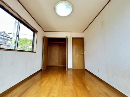 �m�� -
