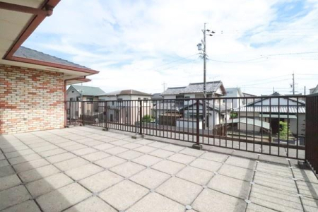 �o���R�j�[ �L���E��������΂�����ȃo���R�j�[�I
���󕨂͂������A�z�c��V�[�c�������X�y�[�X���\���ɂ���܂��B