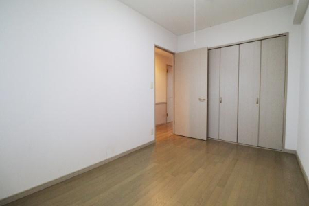 �m�� -
