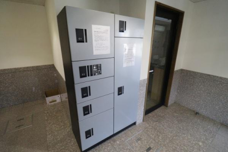 �G���g�����X -