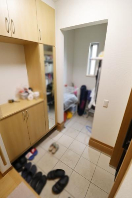 ���[ -