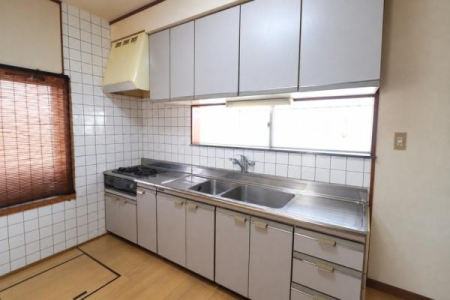�L�b�`�� �`�h�ɂ��Ƌ���p�i�������Ă���܂��B