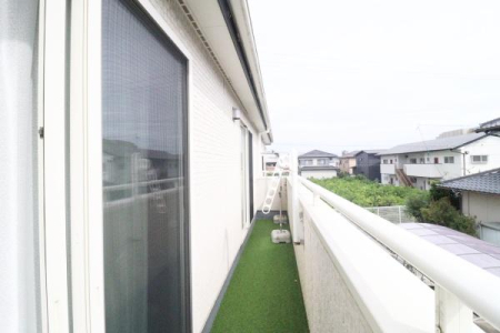 �o���R�j�[ -